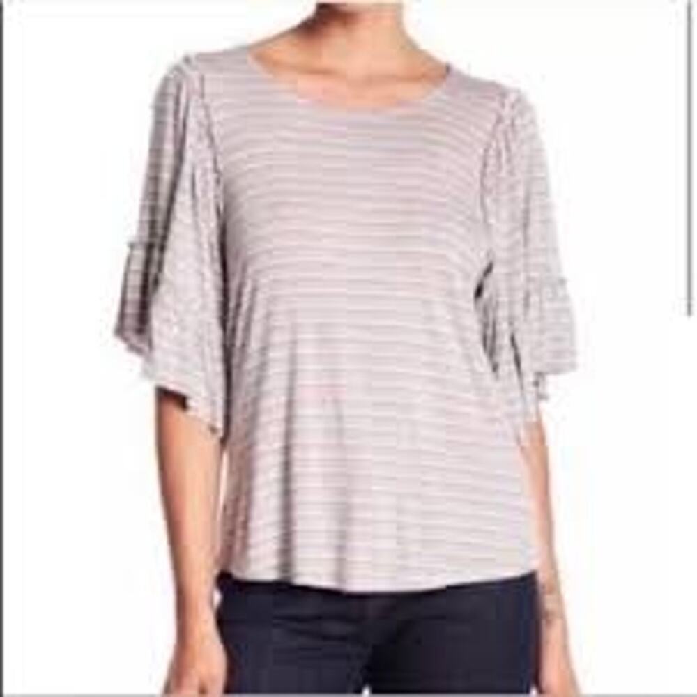 Bobeau Womens Size XS Crew Neck Flutter Sleeve Top Blouse Gray Striped Ruffled
